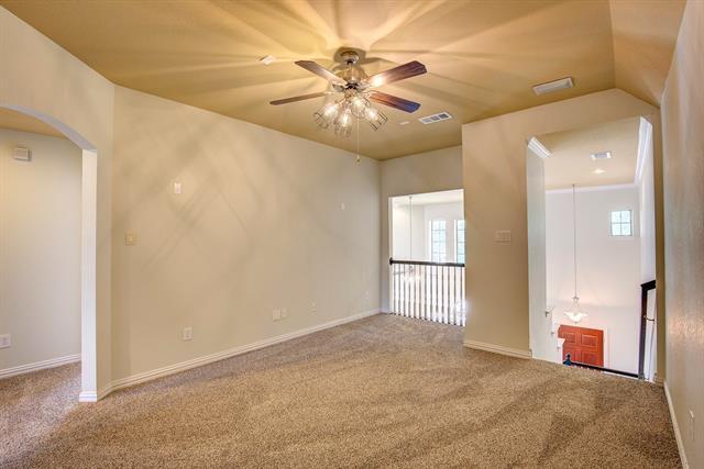 Building Photo - 4321 Peregrine Way