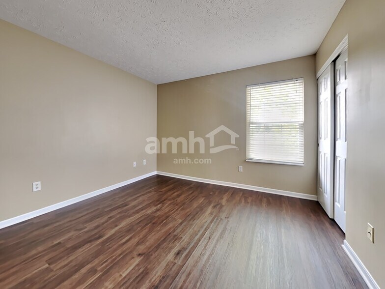 Building Photo - 778 Thornton Dr
