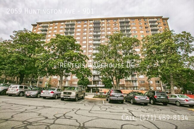 Building Photo - 2059 Huntington Ave