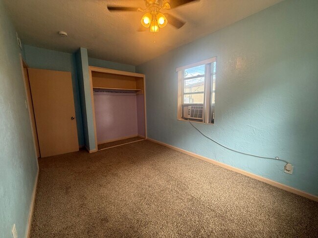 Building Photo - 580 Berkshire Rd