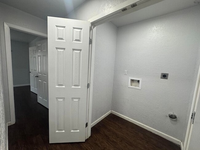 Building Photo - 4123 Beard Ave