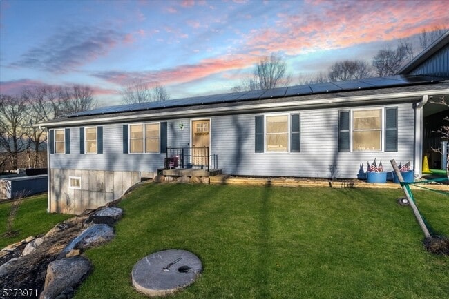 Primary Photo - 153 Stag Hill Rd