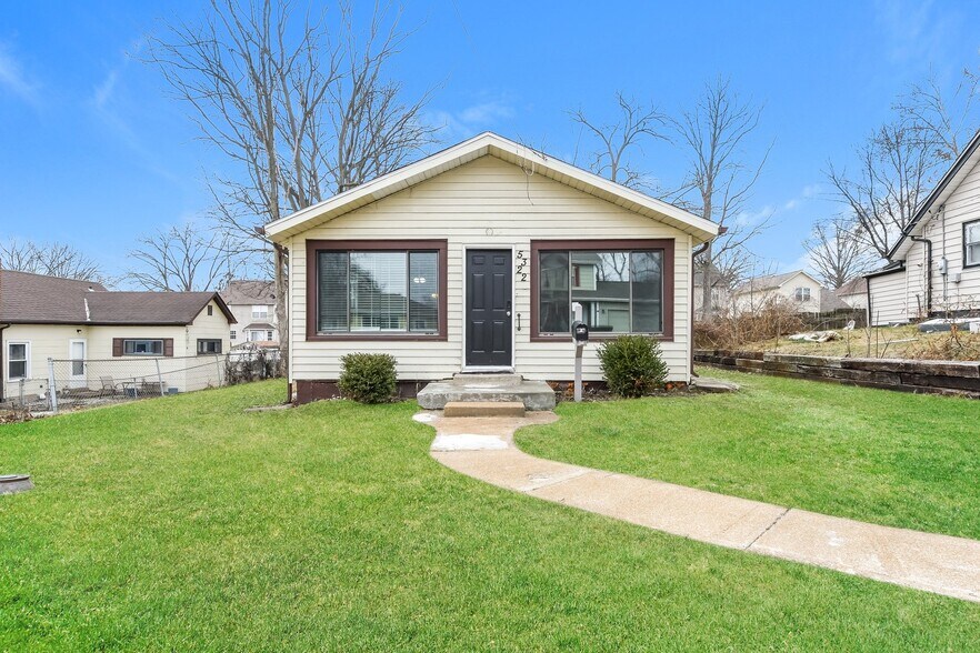 Building Photo - 5322 Vine Ave