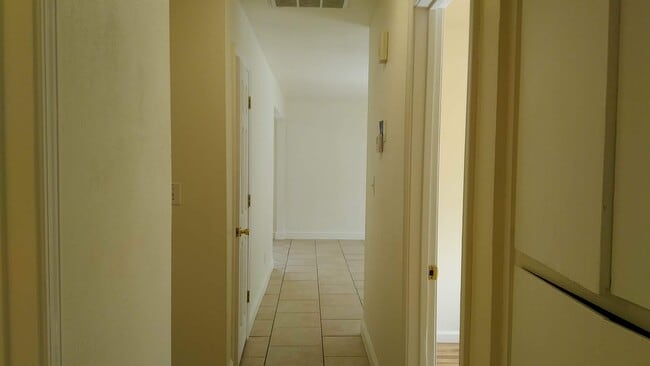 Building Photo - 1440 Orange St