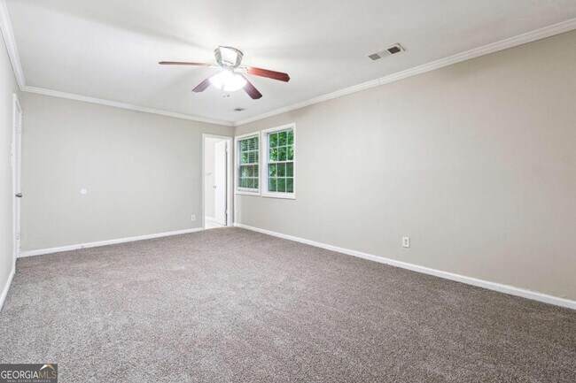 Building Photo - 4326 Dogwood Farms Dr