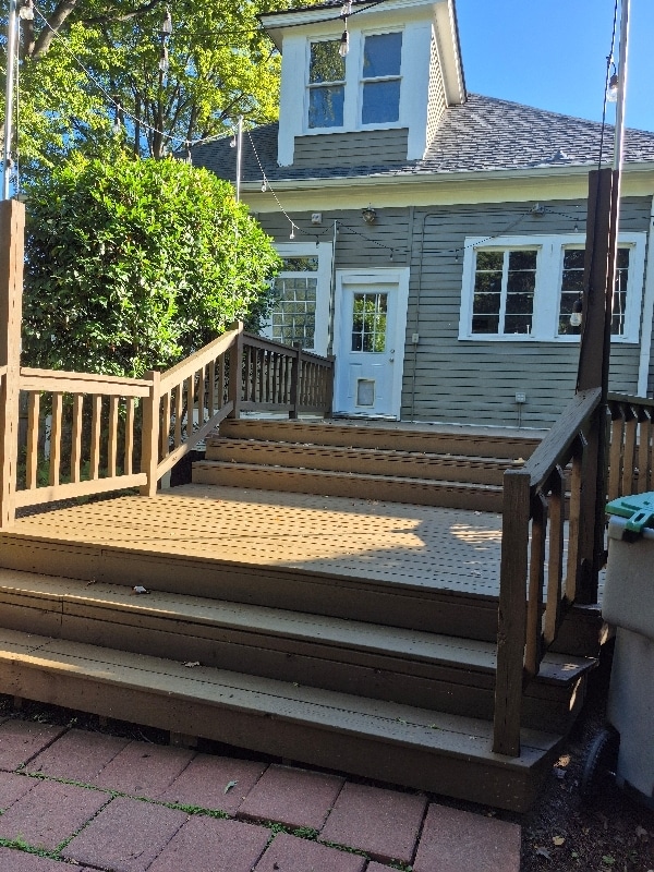 Building Photo - 1570 Linden Ave