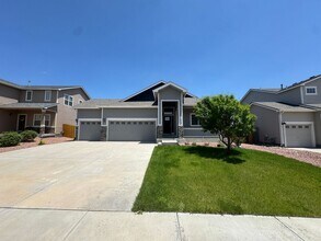 Building Photo - 7623 Dutch Loop