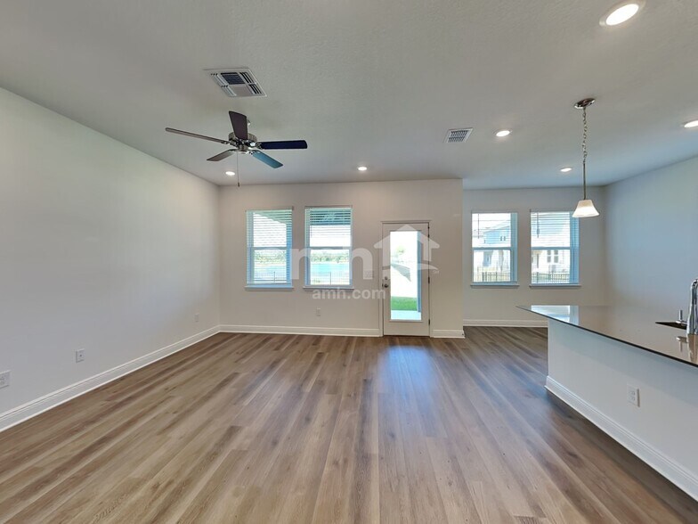 Building Photo - 5442 Boulder Crk Cv