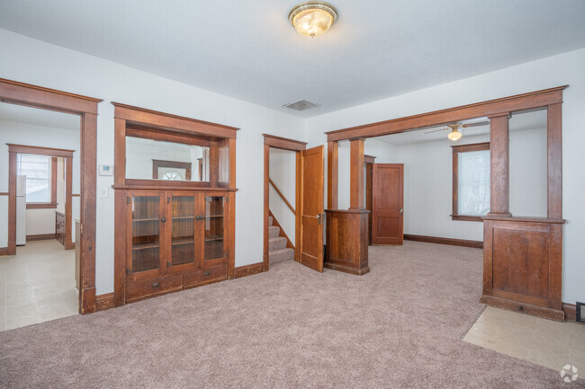 Dining Room - Carver Homes