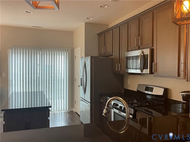 Building Photo - 5012 Spinel St