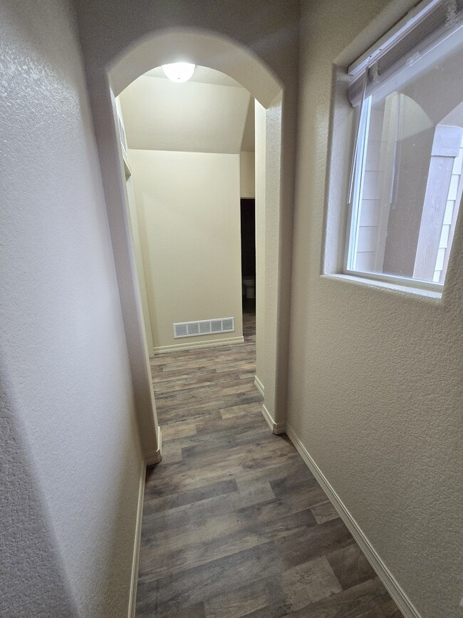 Building Photo - 1255 Woodmoor Acres Dr