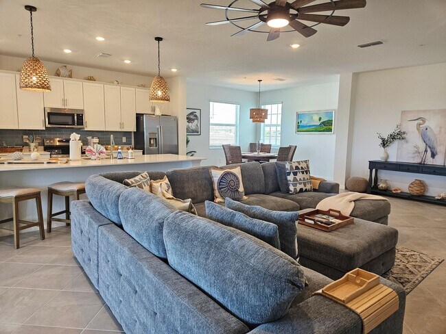 Building Photo - 12665 Radiance Ct