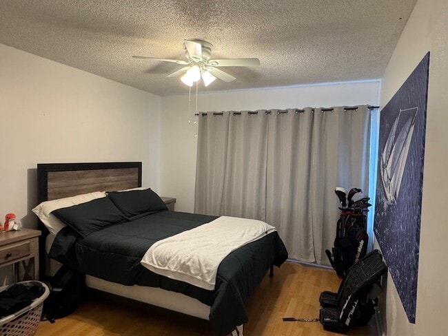 Building Photo - 5840 NE 22nd Way