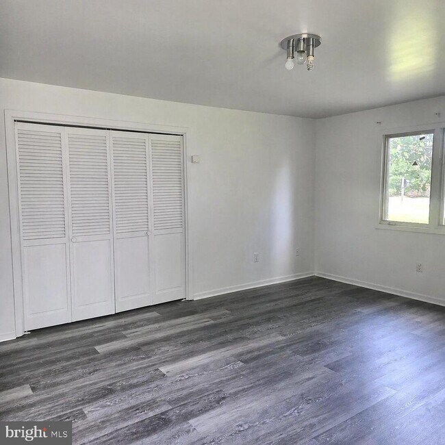Building Photo - 12504 MCEWAN Cir