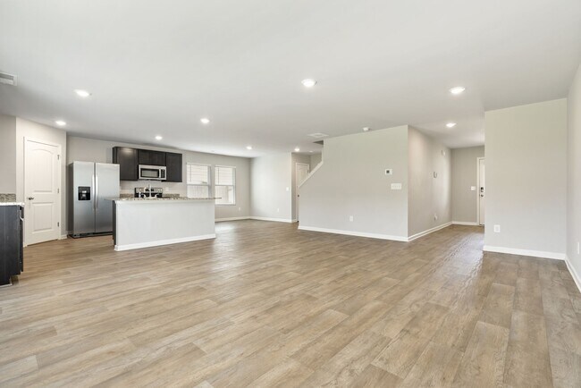 Building Photo - Southgrove