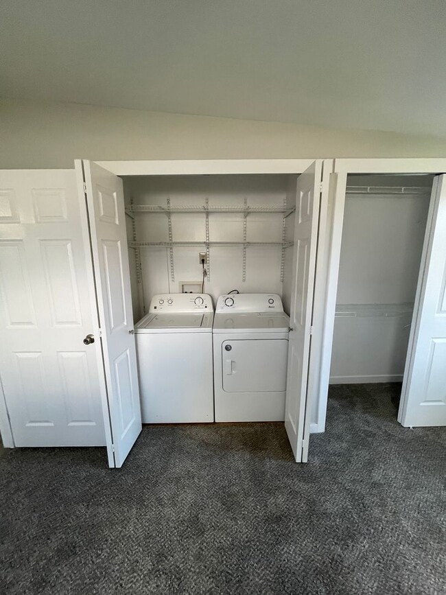 Building Photo - Great 3 Bed/1 Bath in Ogden