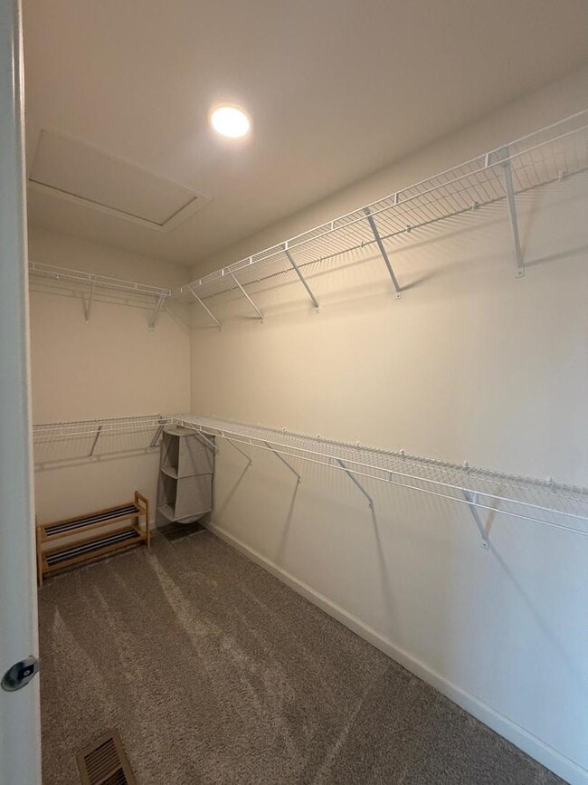 Building Photo - 579 Bobby Ann Ct