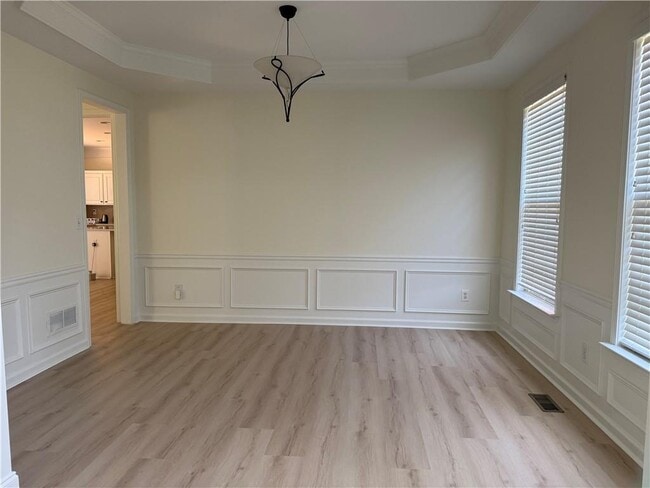 Building Photo - 7985 Cavendish Pl