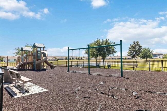 Building Photo - 9004 Tuscan Cypress St