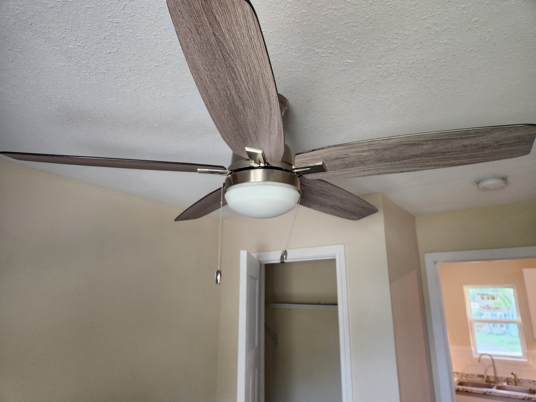 1 of 3 Ceiling Fans - 611 E Highway 11