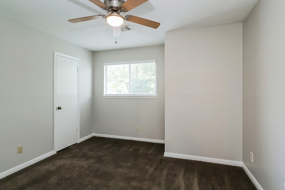 Building Photo - 5618 Forest Timbers Dr