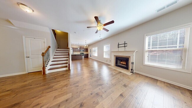 Building Photo - Solamere Subdivision