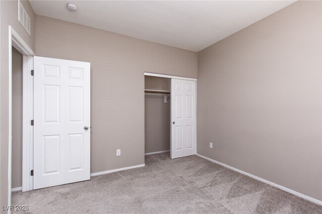Building Photo - 4536 Lafontaine Ct