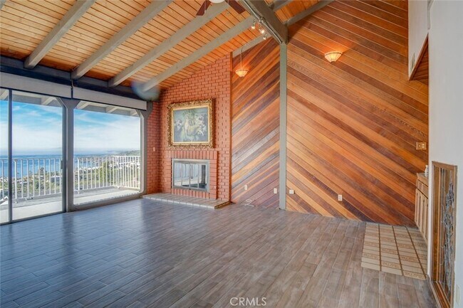 Building Photo - 751 Bolsana Dr