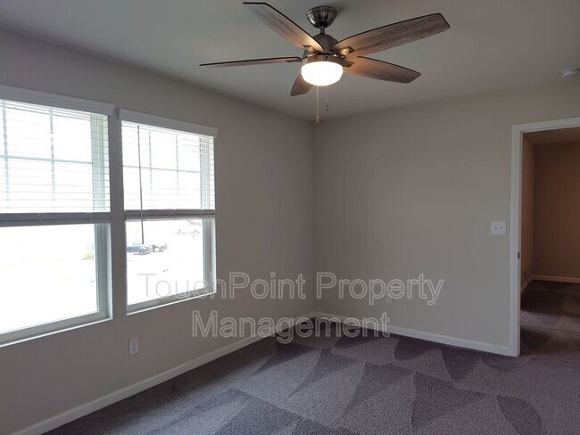 Building Photo - 8931 Rockrose Wy