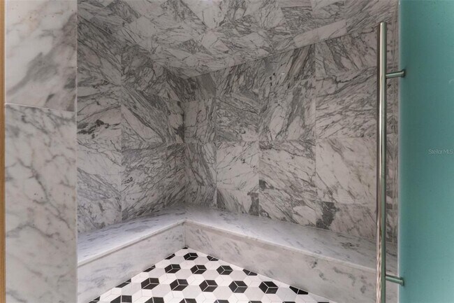 Building Photo - 3015 S Ysabella Ave