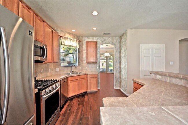 Building Photo - 1611 Winston Homestead Dr