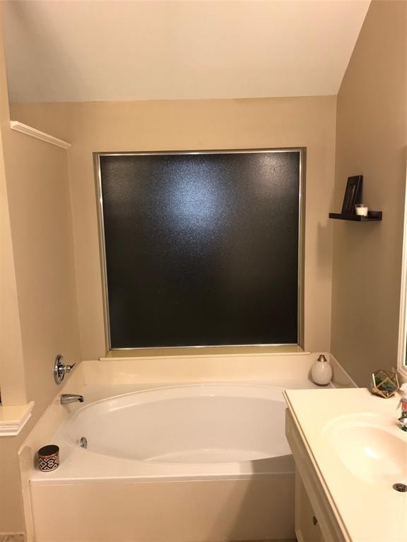 Building Photo - 3603 Paigewood Dr