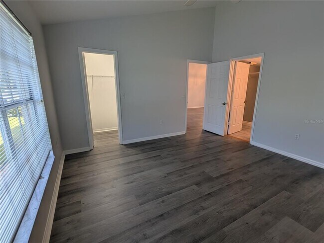Building Photo - 8390 Wingate Dr