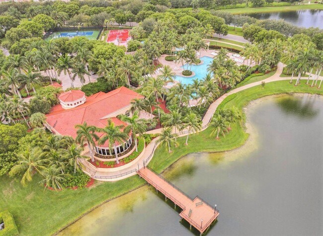 Building Photo - 16331 SW 49th Ct