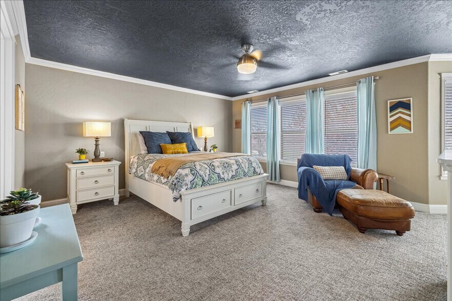 Building Photo - 2279 S Bear Claw Way