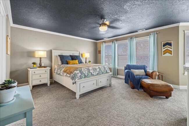 Building Photo - 2279 S Bear Claw Way