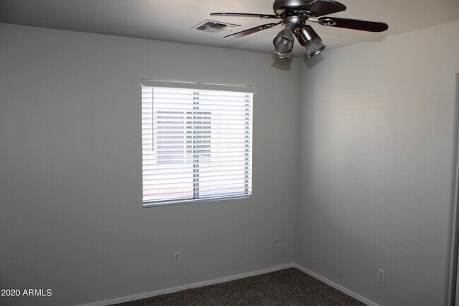 Building Photo - 43410 W Wild Horse Trail