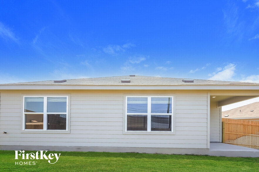 Building Photo - 1710 Morse Way