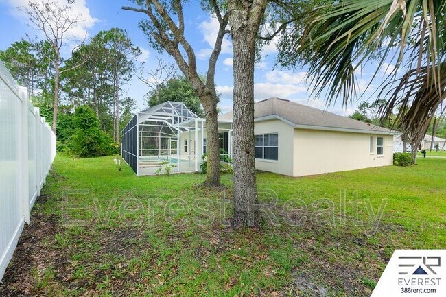 Building Photo - 13 Sleigh Bell Pl