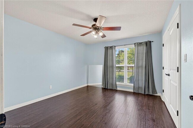 Building Photo - 3725 Colfax Way