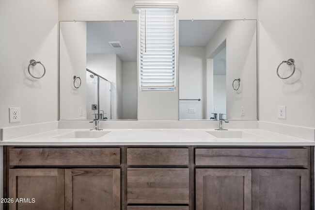 Building Photo - 17566 W San Juan Ave