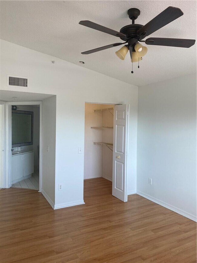 Building Photo - 9640 NW 2nd St