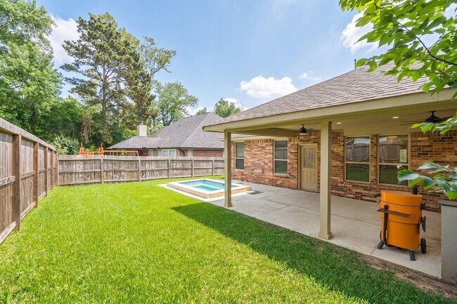 Building Photo - 13302 Hidden Valley Dr