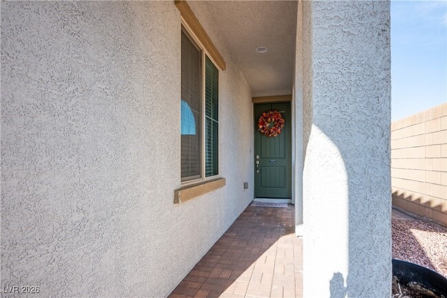 Building Photo - 276 Kindly Way