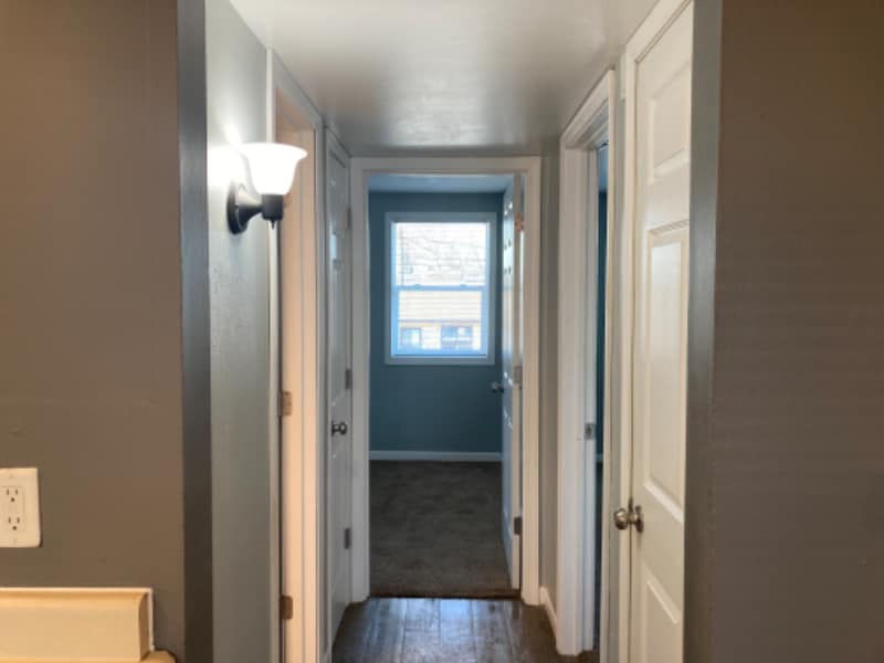 Building Photo - 313-319 W 34th St