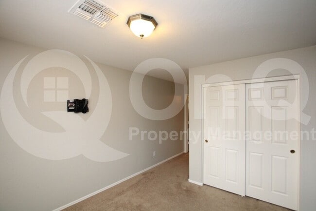 Building Photo - 35540 N Belgian Blue Ct