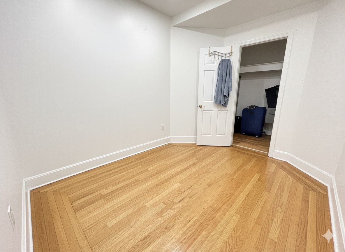 Building Photo - 149 Glenway St