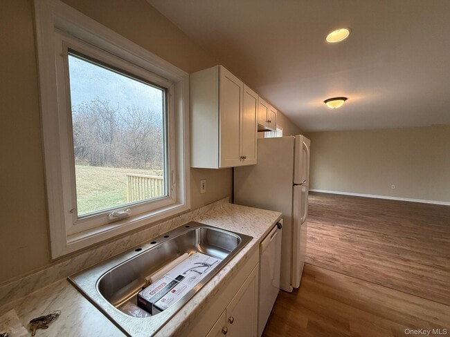 Building Photo - 2330 NY-17A