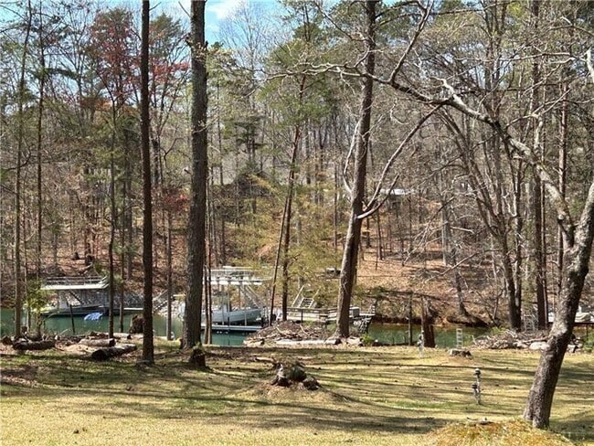 Building Photo - 4060 Merritt Dr