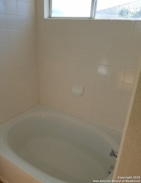 Building Photo - 8130 Sandbar Point